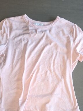 18 - T.J.Maxx Pale Pink Short Sleeve Tee